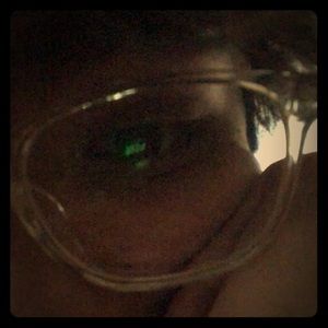 Meet your Posher, Ebu